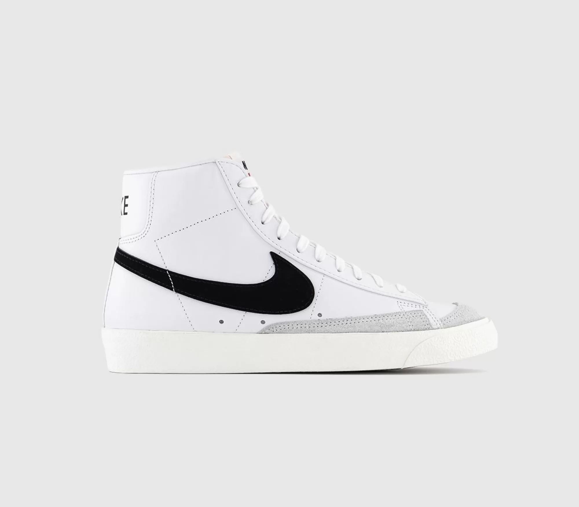 Nike Blazer Mid 77 Trainers-Men Classic Trainers