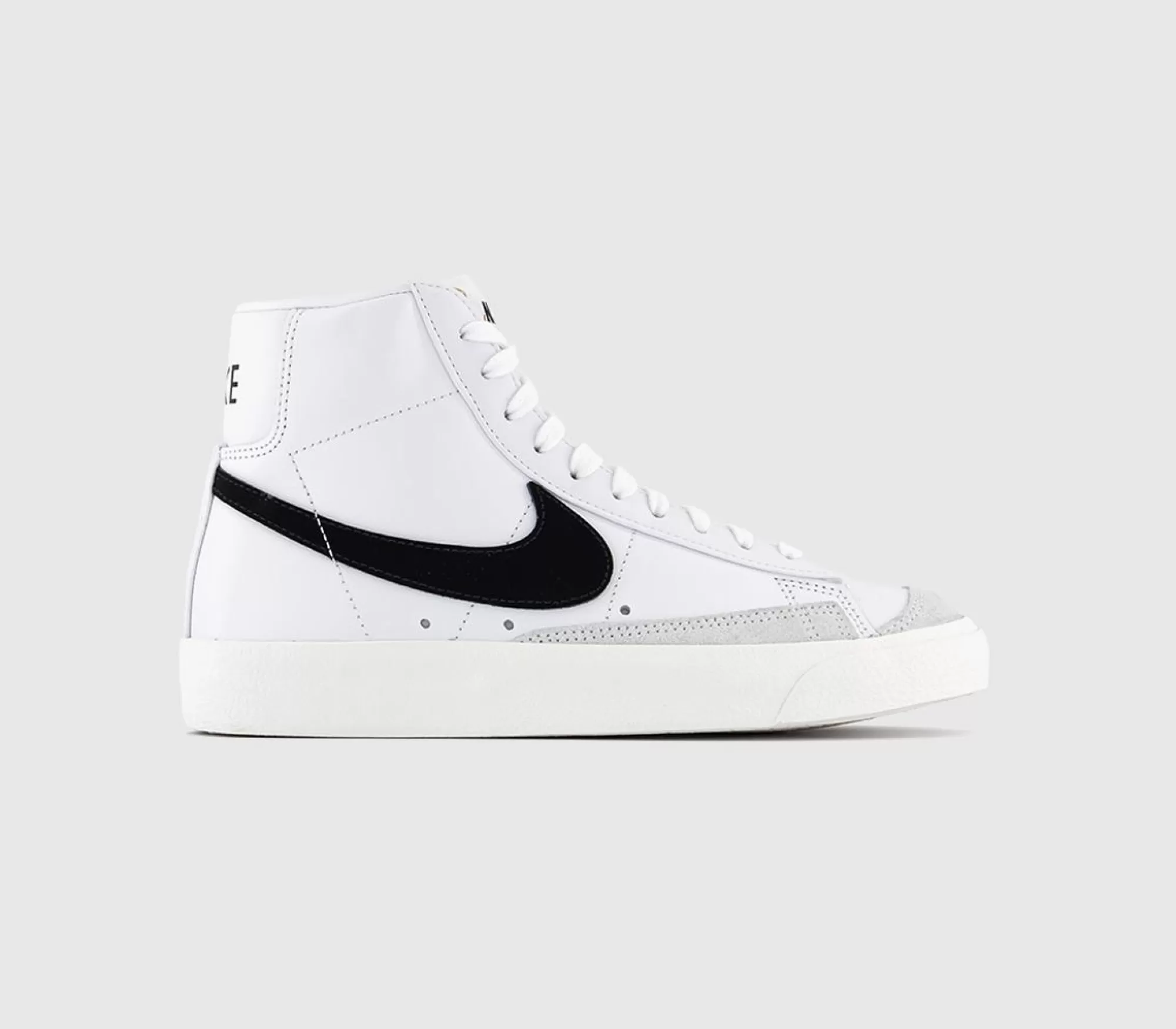 Nike Blazer Mid 77 Trainers-Men Basketball Trainers